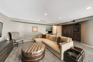 303 Charal Ln, Highland Park, IL 60035 - Photo 9