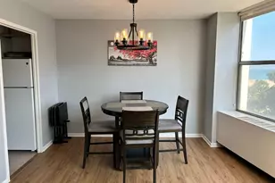 5757 N Sheridan Rd, Chicago, IL 60640 - Photo 5