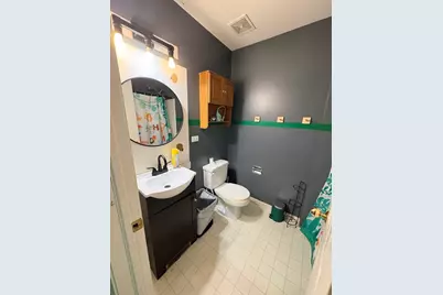 1422 W Split Oak Circle, Round Lake Beach, IL 60073 - Photo 11