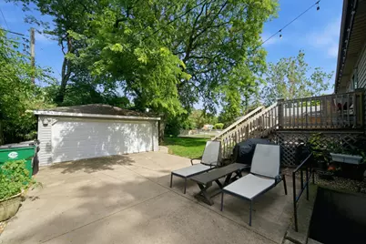 2455 Belleview Avenue, Westchester, IL 60154 - Photo 23