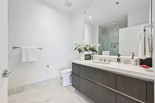 363 E Wacker Dr, Chicago, IL 60601 - Photo 21