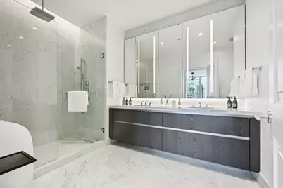 363 E Wacker Drive #2204, Chicago, IL 60601 - Photo 27