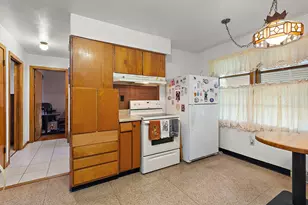 14401 S Hoxie Ave, Burnham, IL 60633 - Photo 11
