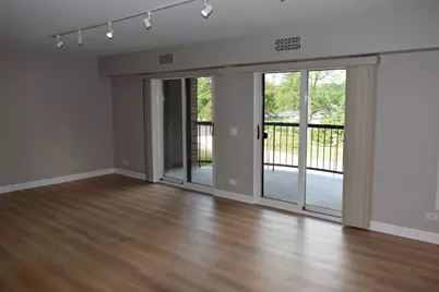 1405 E Central Road #201A, Arlington Heights, IL 60005 - Photo 15