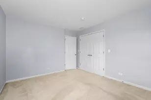 239 Pawtucket Ave, Elgin, IL 60124 - Photo 27