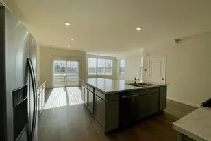 2243 Horseshoe Cir, Naperville, IL 60564 - Photo 3