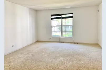 786 Four Seasons Boulevard #786, Aurora, IL 60504 - Photo 5