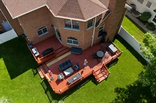 6802 Revere Ct, Gurnee, IL 60031 - Photo 37