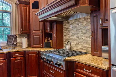 6802 Revere Court, Gurnee, IL 60031 - Photo 25