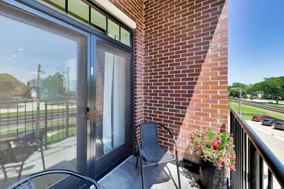 514 Hillgrove Avenue #303, Western Springs, IL 60558 - Photo 7