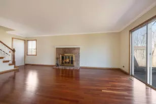 1008 Churchill Dr, Naperville, IL 60563 - Photo 9
