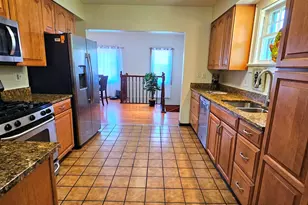 186 N Du Bois Ave, Elgin, IL 60123 - Photo 13