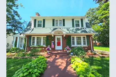 186 N Du Bois Avenue, Elgin, IL 60123 - Photo 1