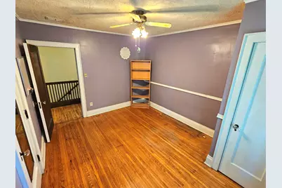 186 N Du Bois Avenue, Elgin, IL 60123 - Photo 39