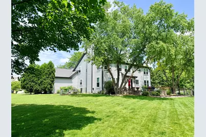 14335 Spring Meadow Court, Libertyville, IL 60048 - Photo 5