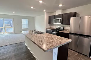 1534 Yosemite Wy, Pingree Grove, IL 60140 - Photo 3