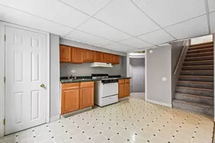 561 Ivory Ln, Bartlett, IL 60103 - Photo 15