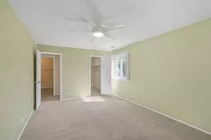 100 Superior Ct, Schaumburg, IL 60193 - Photo 15