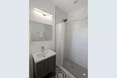 1945 W Augusta Avenue #3W, Chicago, IL 60622 - Photo 7