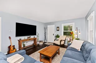 130 W Burlington Ave, Westmont, IL 60559 - Photo 3