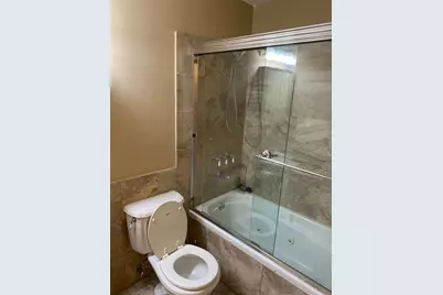 1194 Cove Drive, Prospect Heights, IL 60070 - Photo 7
