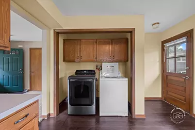 1201 Johnston Drive, Aurora, IL 60506 - Photo 9