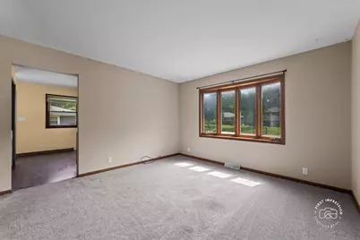 1201 Johnston Drive, Aurora, IL 60506 - Photo 5