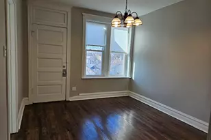 827 W 33rd Pl, Chicago, IL 60608 - Photo 13