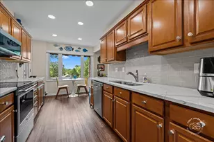1730 W Galena Blvd, Aurora, IL 60506 - Photo 15