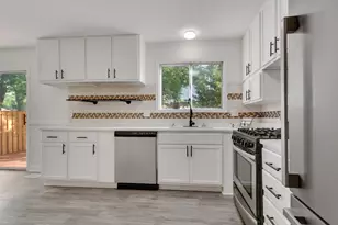 18 Wood Sorrel Pl, Woodridge, IL 60517 - Photo 9