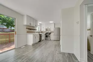18 Wood Sorrel Pl, Woodridge, IL 60517 - Photo 5