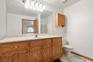18431 Pine Cone Dr, Tinley Park, IL 60477 - Photo 15