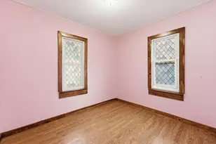 18232 Ridgewood Ave, Lansing, IL 60438 - Photo 9