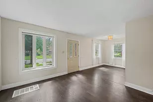 11336 S Ave G, Chicago, IL 60617 - Photo 7