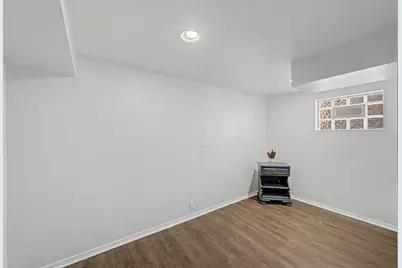 11336 S Avenue G, Chicago, IL 60617 - Photo 17
