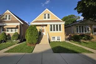 4855 S Tripp Ave, Chicago, IL 60632 - Photo 1