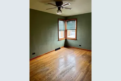 10525 S Millard Avenue, Chicago, IL 60655 - Photo 7