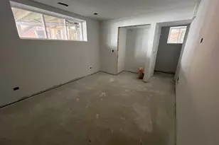 3726 N Racine Ave, Chicago, IL 60613 - Photo 23