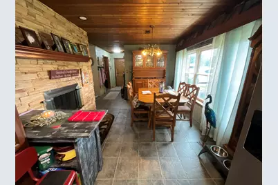 303 S Merritt Street, Odin, IL 62870 - Photo 5
