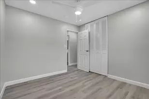 4255 Dixon Dr, Hoffman Estates, IL 60192 - Photo 23