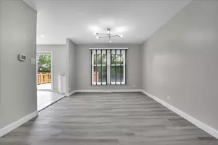 4255 Dixon Dr, Hoffman Estates, IL 60192 - Photo 11