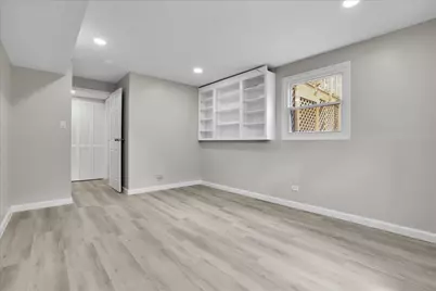 4255 Dixon Drive, Hoffman Estates, IL 60192 - Photo 29