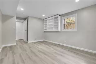 4255 Dixon Dr, Hoffman Estates, IL 60192 - Photo 29