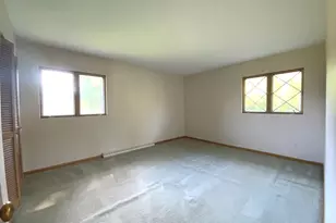 720 McClaran Ave, Aurora, IL 60506 - Photo 11