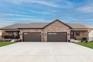 25140 S Westwind Dr, Channahon, IL 60410 - Photo 1