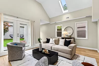 2534 W Haddon Avenue, Chicago, IL 60622 - Photo 13