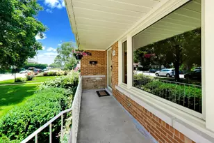 9134 Marion Ave, Morton Grove, IL 60053 - Photo 3