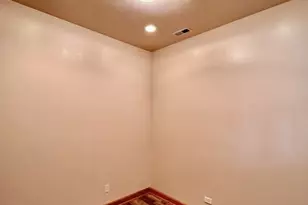 [Address not provided], Chicago, IL 60624 - Photo 11