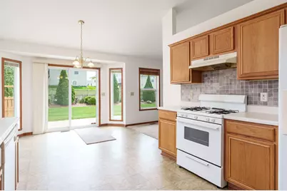 3047 Vaughndale Drive, Machesney Park, IL 61115 - Photo 17