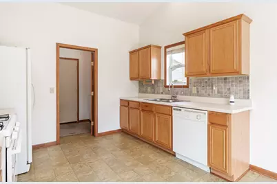 3047 Vaughndale Drive, Machesney Park, IL 61115 - Photo 13